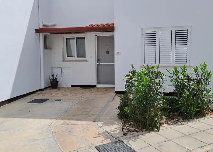 Yialos Cozy Beach House *