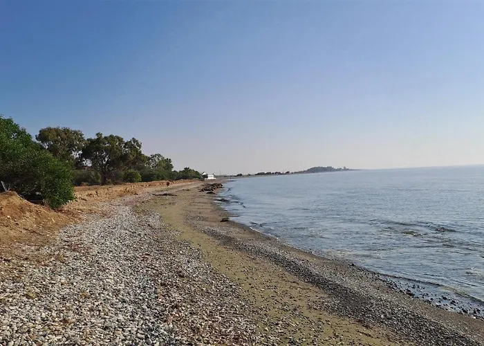 Yialos Cozy Beach House Апартаменты *