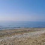 Yialos Cozy Beach House لارنكا