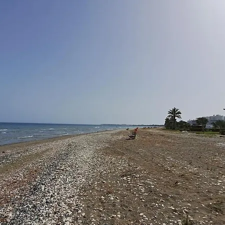 아파트 Yialos Cozy Beach House 라르나카